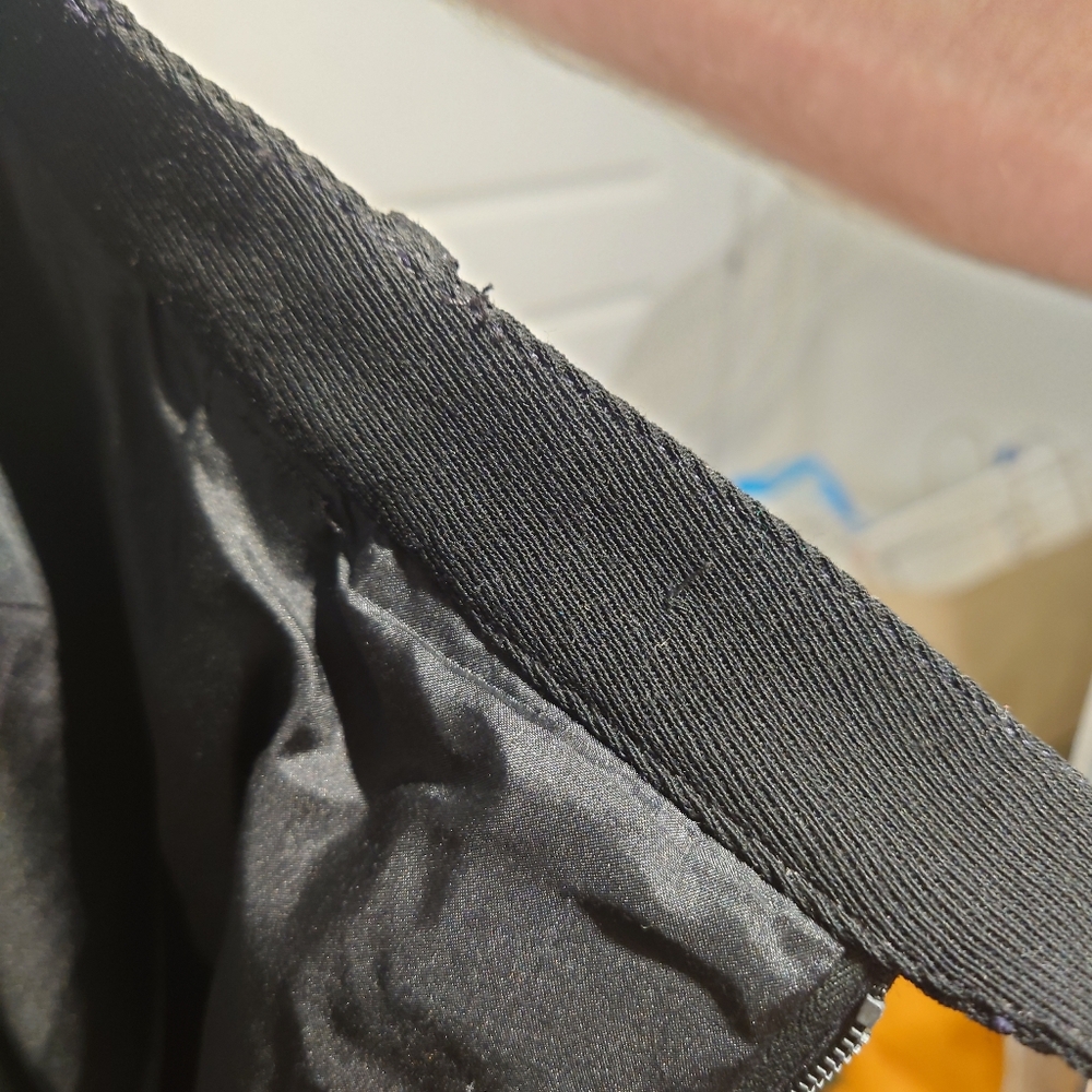 Vintage CHANEL pleated black dress pants - Picture 13 of 16